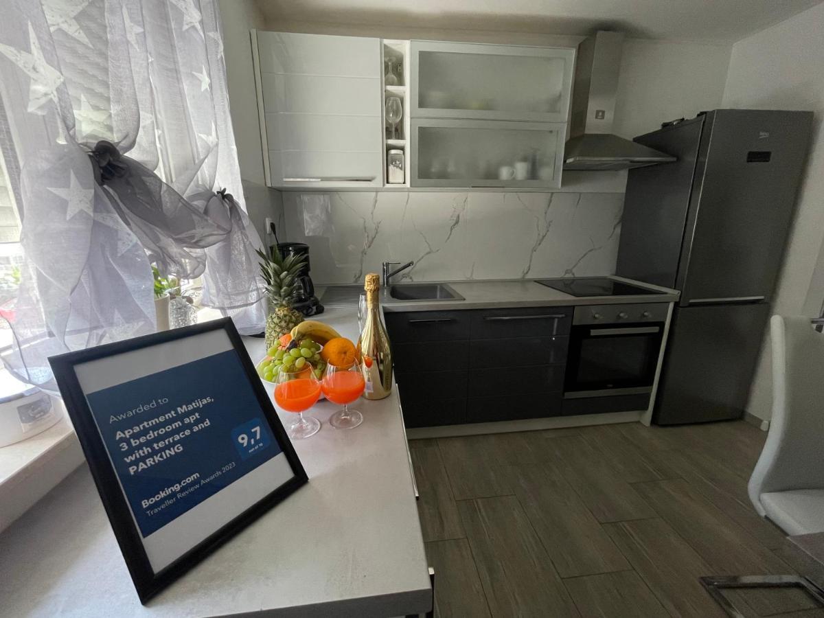 Apartment Matijas, 3 Bedroom Apt With Terrace And Parking Split Luaran gambar